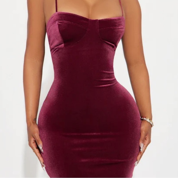 2 Dresses For $30 - Picture 6 of 8